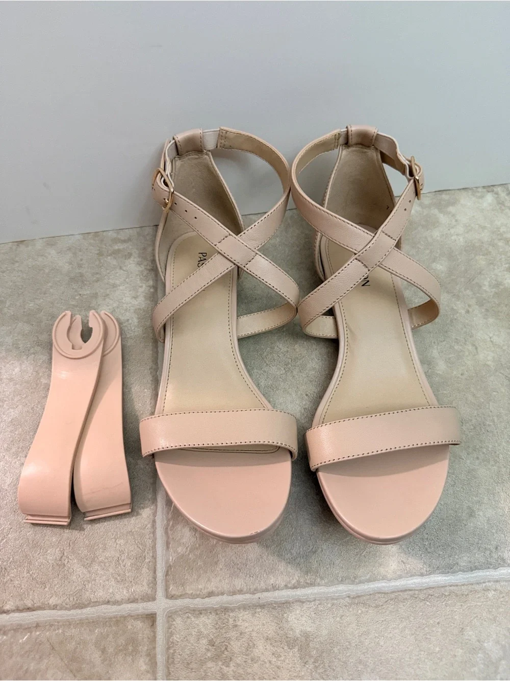 Pashion Footwear Convertible Heels Size 7.5 Sand Leather Sandals Flats